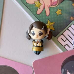 Figura de Becky Blackbell vía Japón