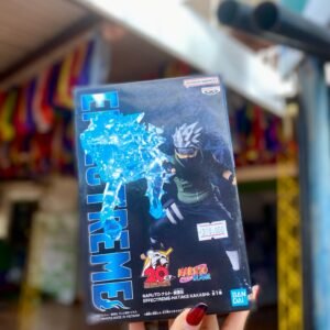 Figura de Kakashi original en caja