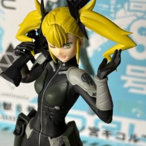 Figura de Kaiju no 8