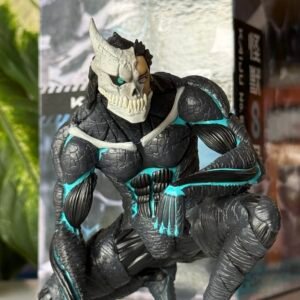 Figura de Kaiju no 8
