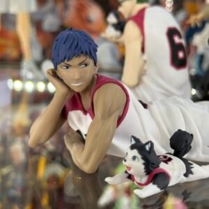 Figura de Daiki Aomine & Tetsuya #2. 
vía Japón