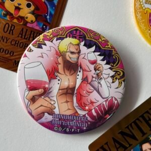 Pin de Doflamingo vía Japón