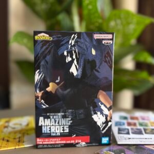 Figura de Fumikage Tokoyami vía Japón